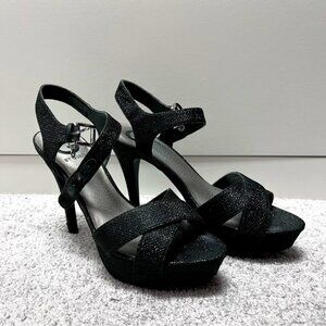 Guess dress sparkly glitter platform black shoes, size 7.5
